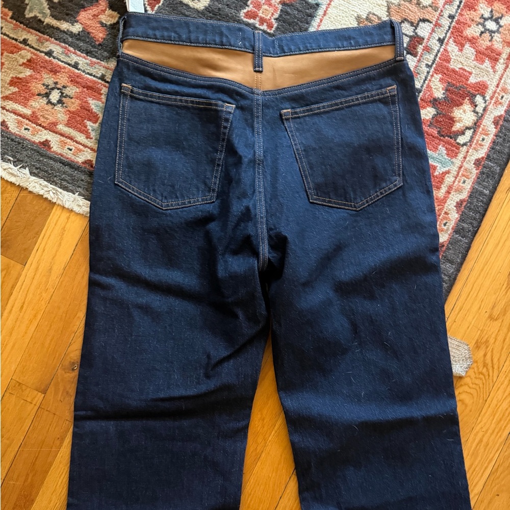 NWT Abercrombie 90s relaxed jean with suede detail - Picture 4 of 4